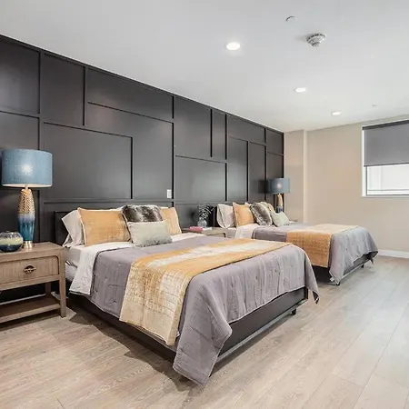Private Room With Kitchen & Bath 4